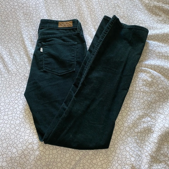 Levi's Pants - Evergreen Levi corduroy pants